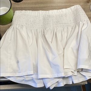 Lulu lemon skirt